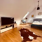 Apartamento Sniezkowe - Dwupoziomowy Z Garazem