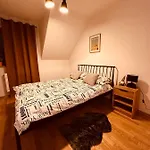 Apartamento Sniezkowe - Dwupoziomowy Z Garazem