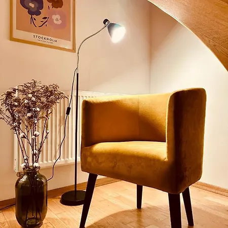 Apartament śnieżkowe - Dwupoziomowy Z Garażem